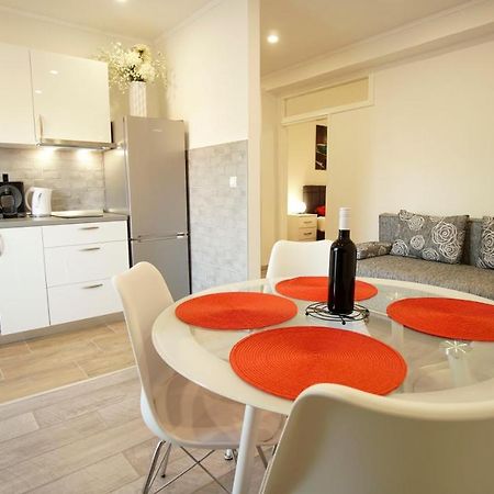 Apartment Caramela Nin Εξωτερικό φωτογραφία