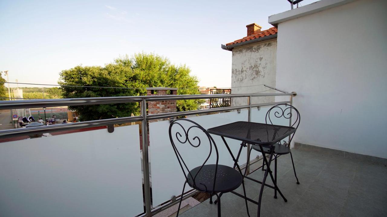 Apartment Caramela Nin Εξωτερικό φωτογραφία