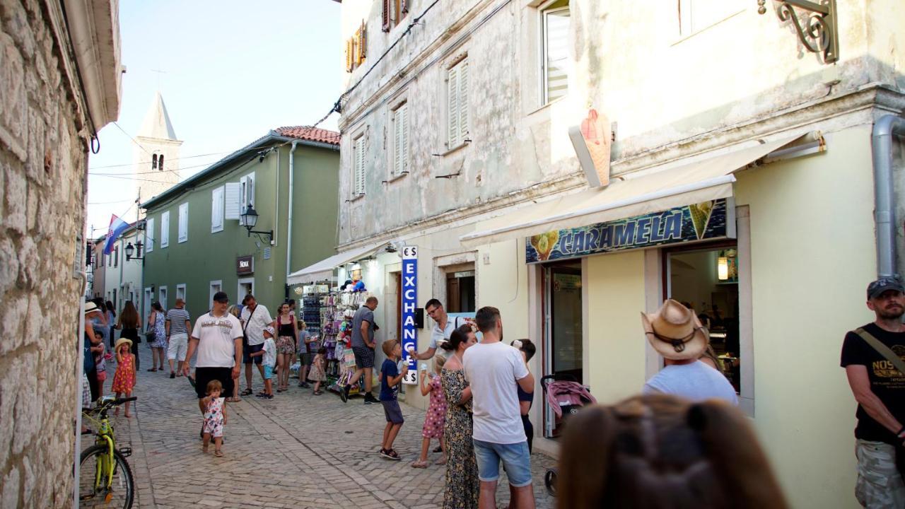 Apartment Caramela Nin Εξωτερικό φωτογραφία